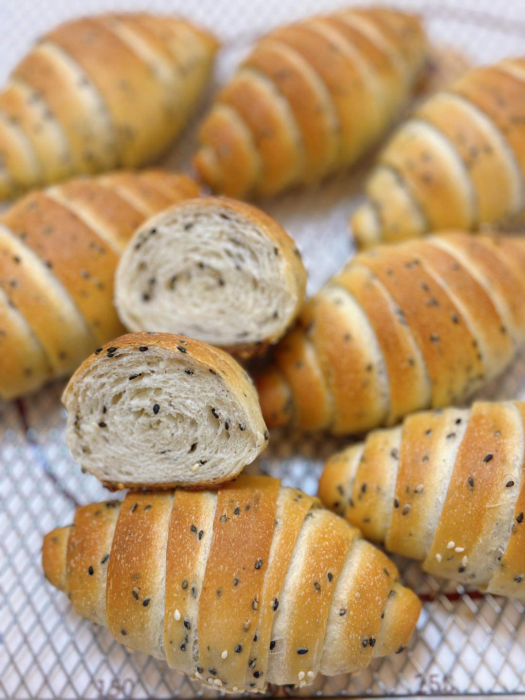 黑芝麻海盐卷/日式盐面包