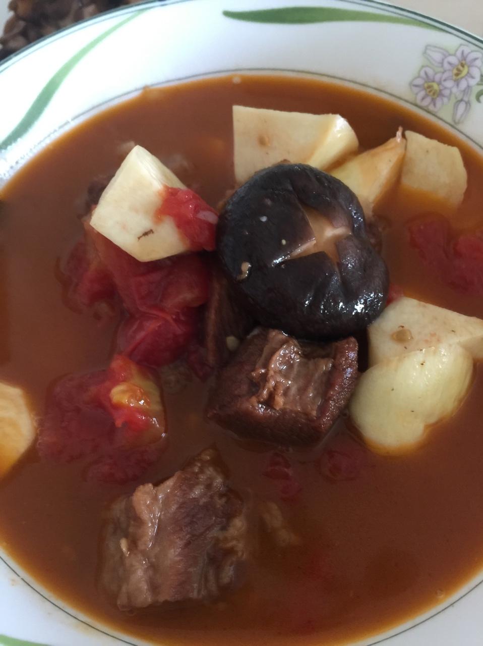 一个话唠包教包会的香浓红烩牛腩