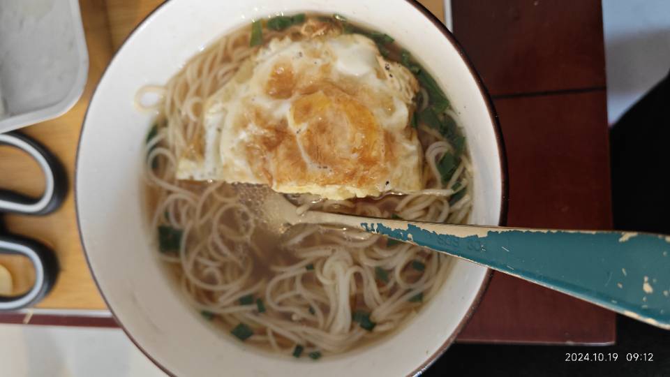 超简单的10分钟做好-热汤面