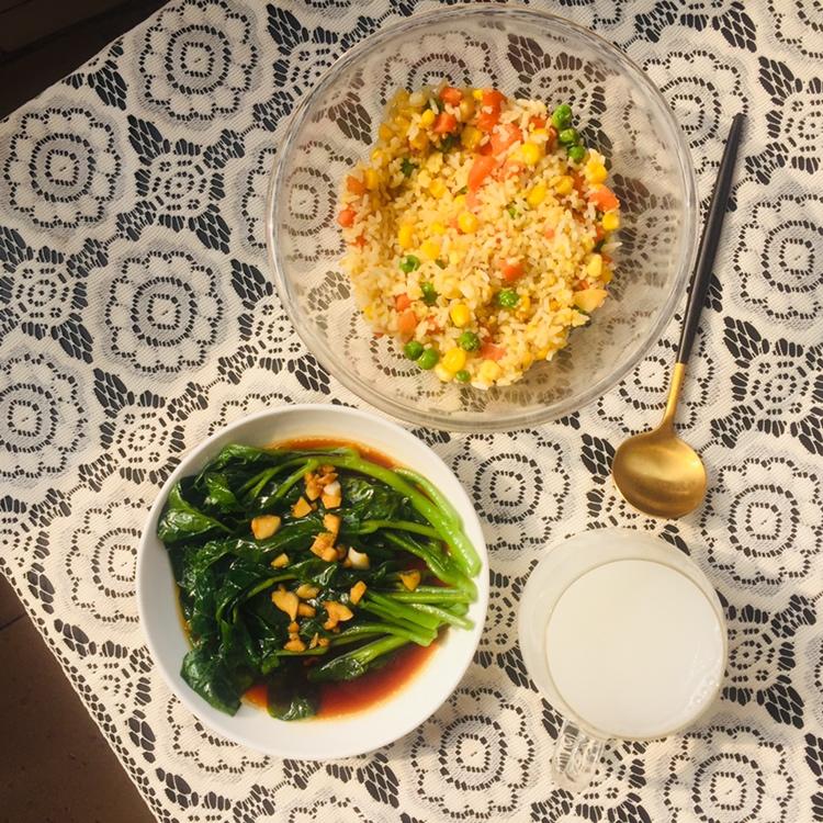 时蔬鸡蛋炒饭（简单快手，宝宝爱吃）