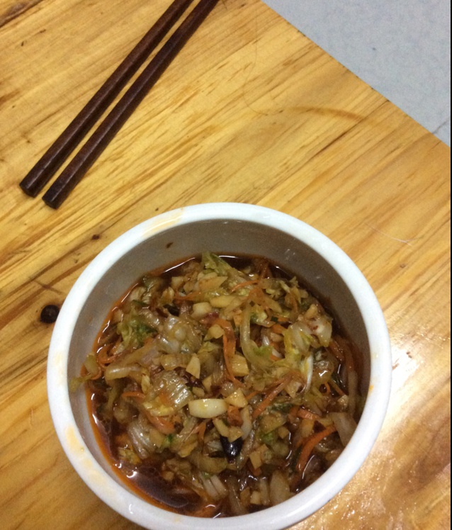 凉拌白菜胡萝卜丝