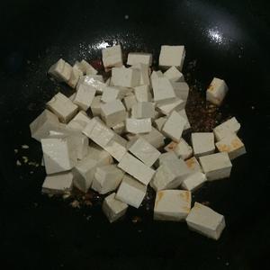 麻婆豆腐--川菜经典的做法 步骤6