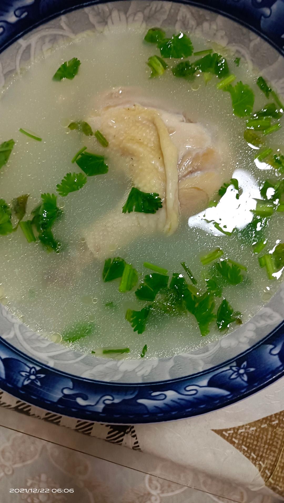 鲜美无敌：清炖鸡汤🐔