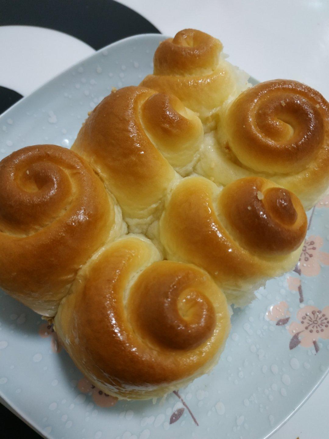 脆底蜂蜜小面包