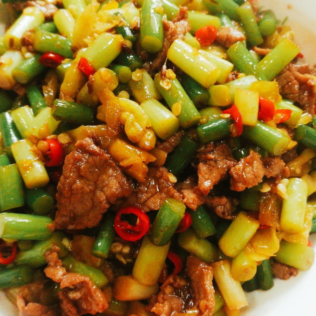 莫小花007做的酸辣椒炒牛肉
