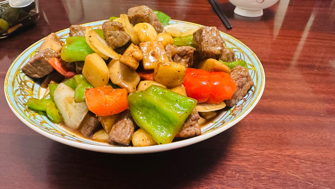 黑蒜杏鲍菇牛肉粒#秋季保胃战#