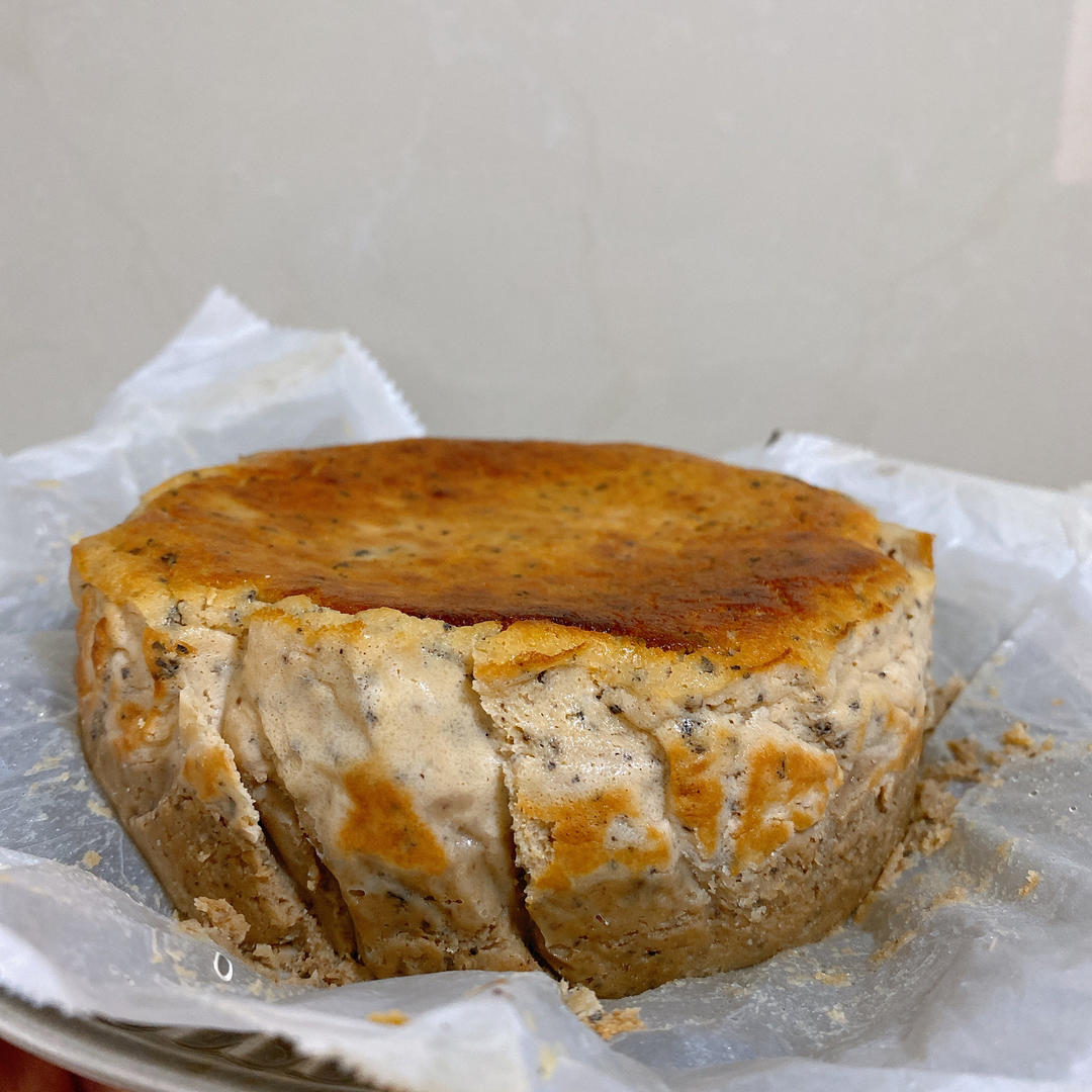 伯爵红茶栗子巴斯克蛋糕