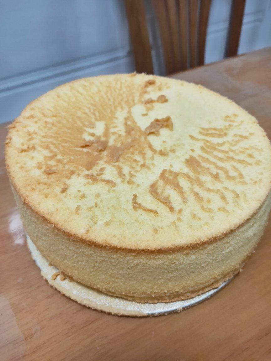 简单易成功的古早蛋糕 戚风蛋糕