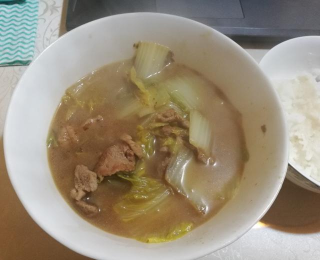 骨头汤炖大白菜的做法