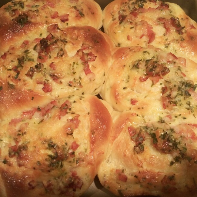 面包机做好次的软面包