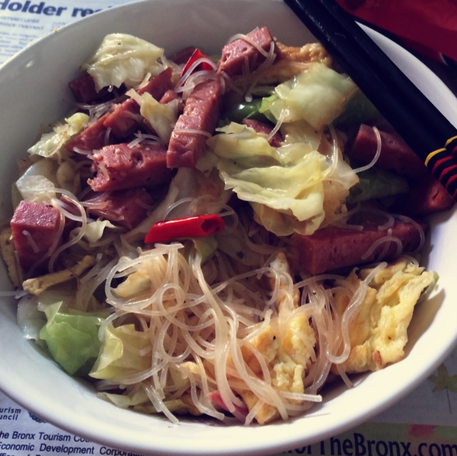 包菜粉丝炒鸡蛋