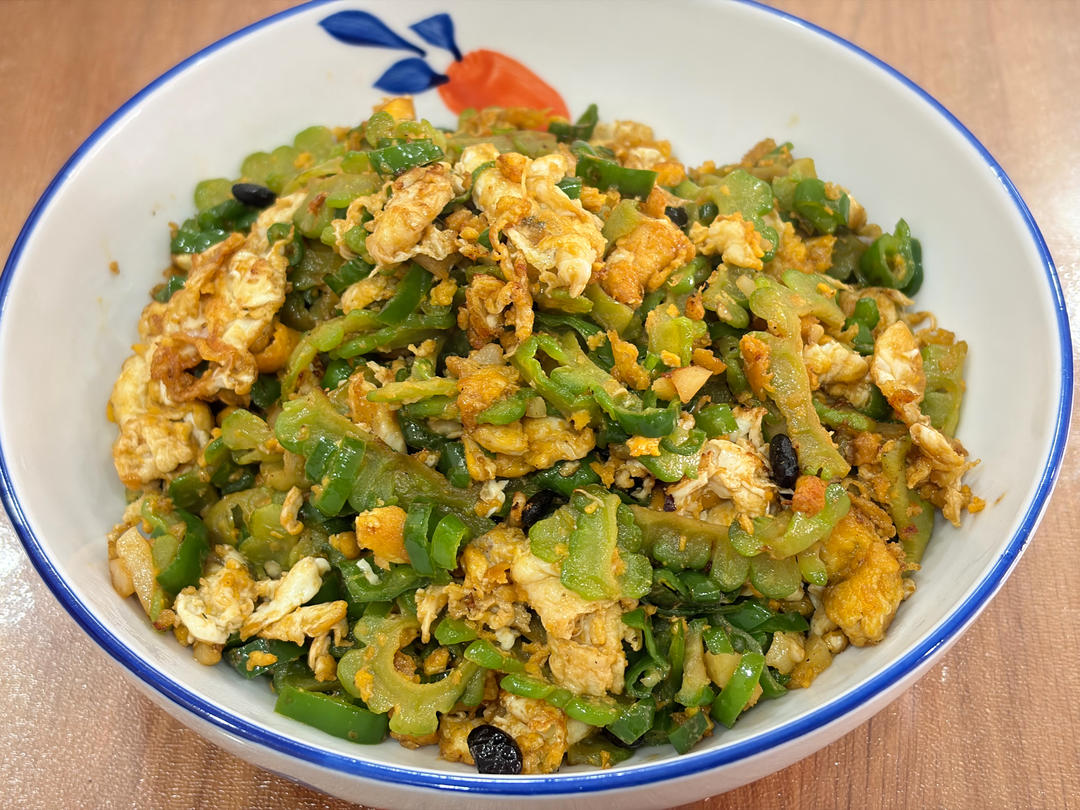 家常｜苦瓜炒蛋