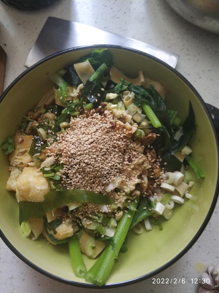 随便吃点，麻辣拌，火锅剩菜处理，杂七杂八菜