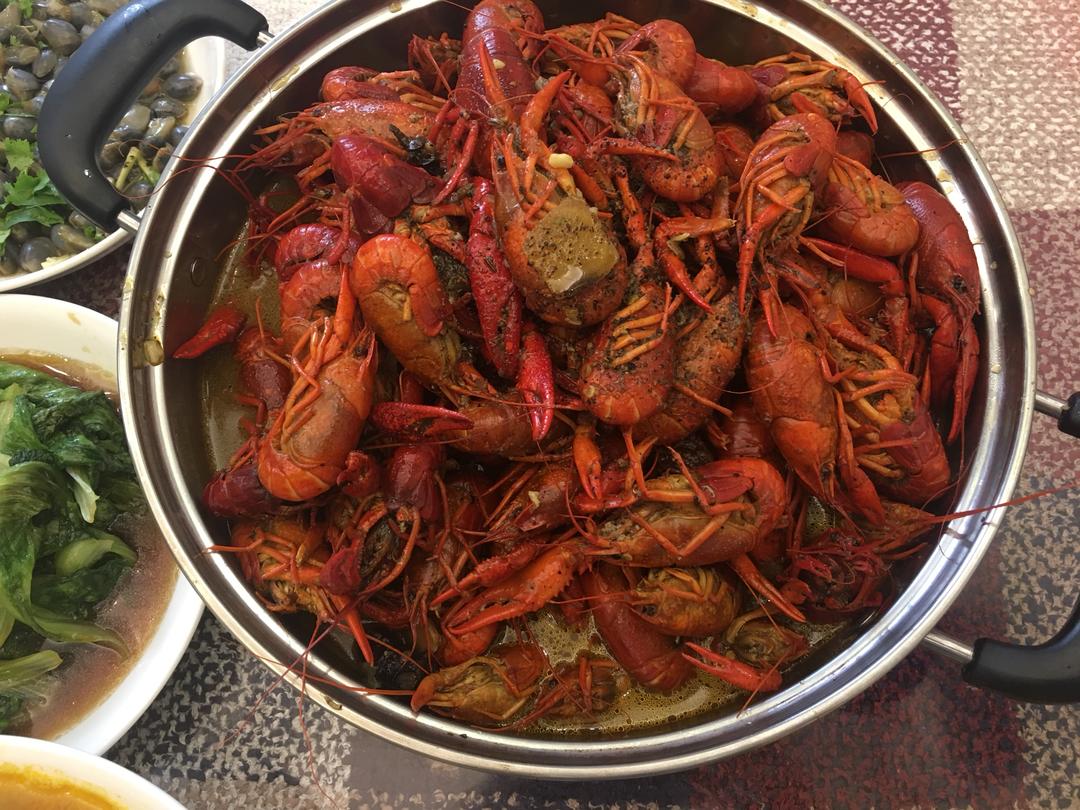 十三香小龙虾的做法