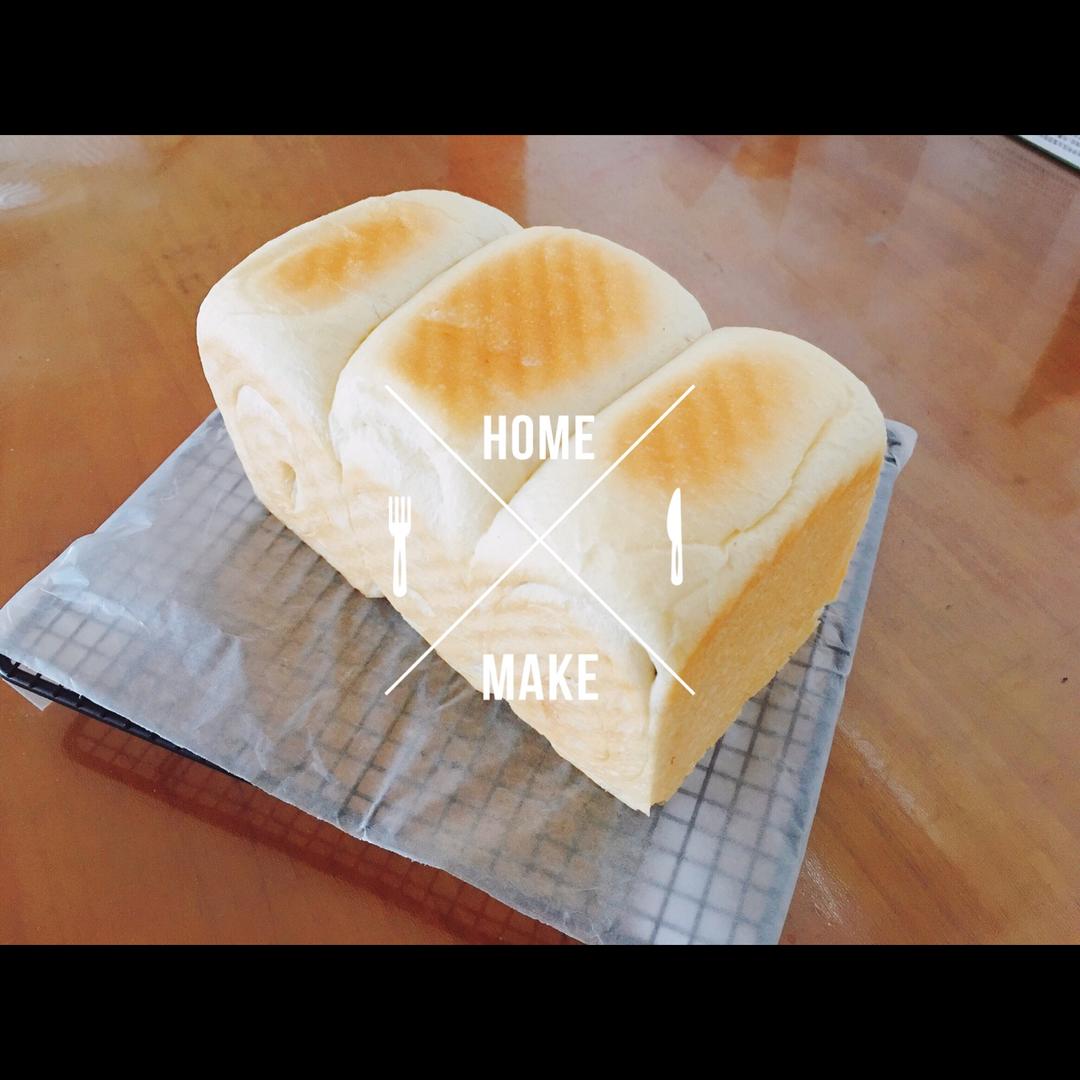 牛奶吐司（附详细步骤图）