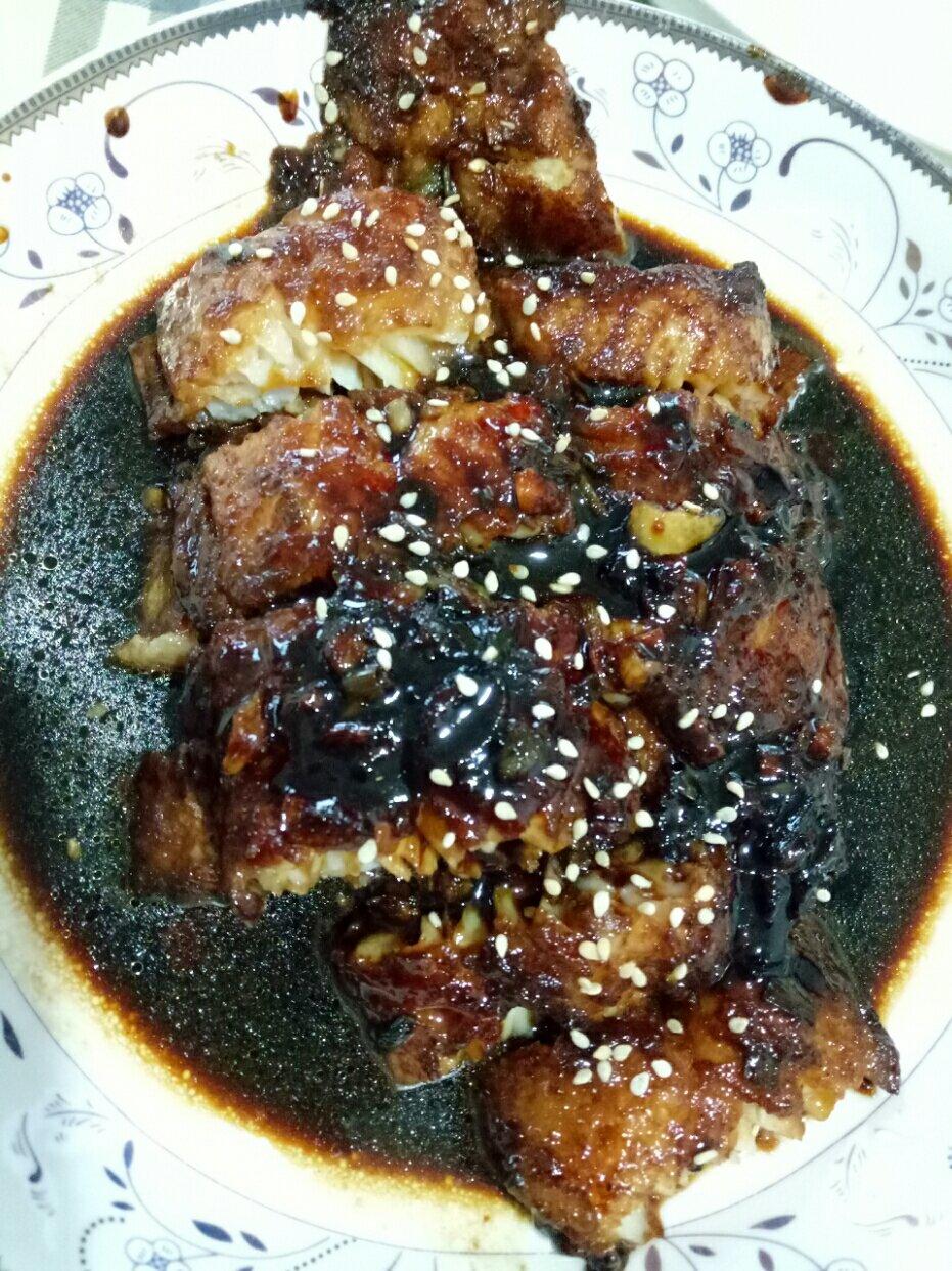 蜜汁巴沙鱼盖饭