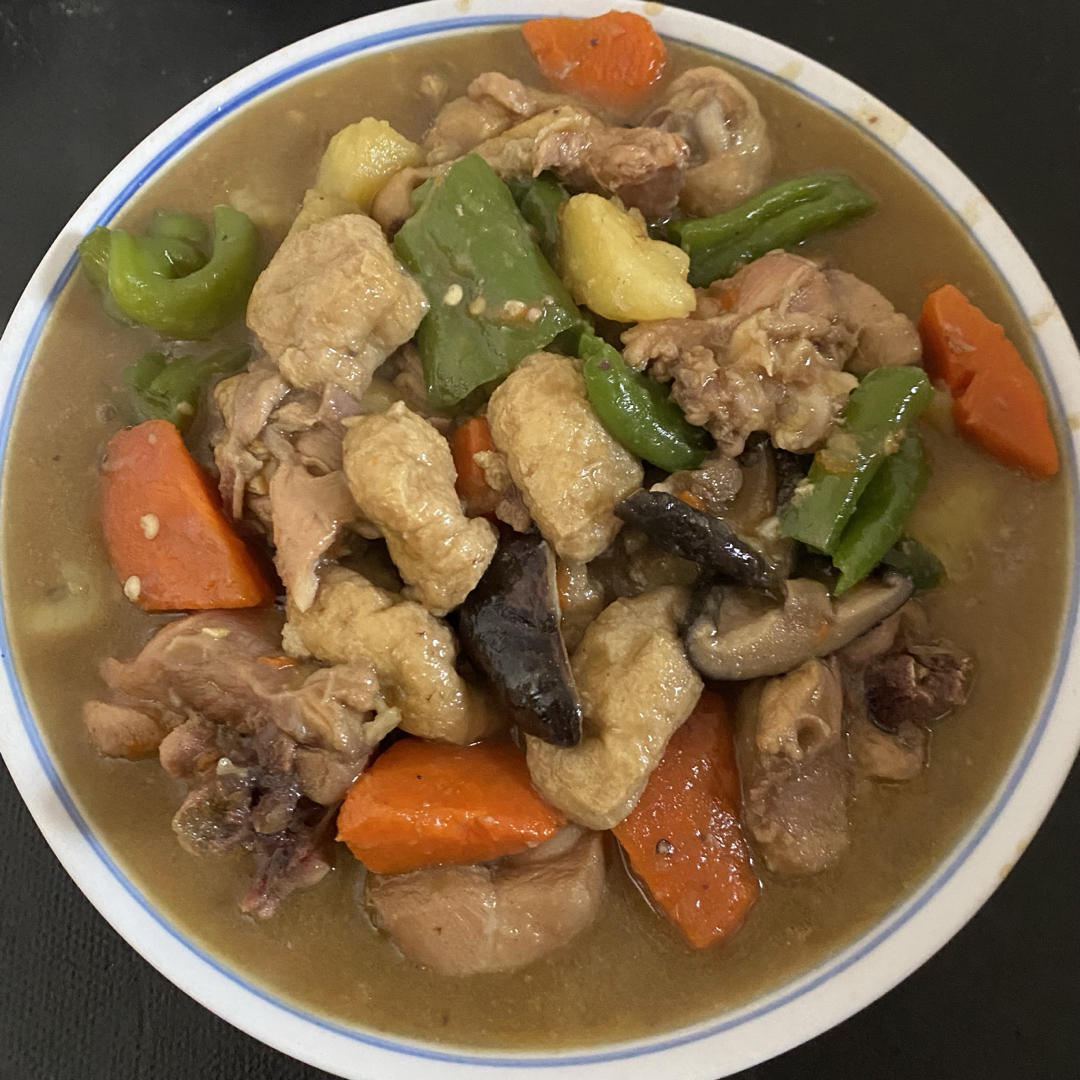 好吃到原地爆炸的黄焖鸡