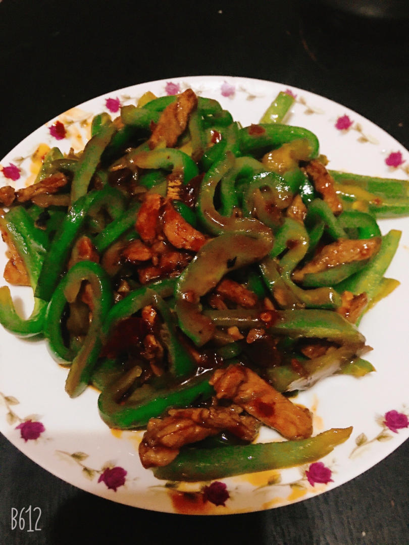 下饭神器青椒肉丝 | 简单快手零失败～