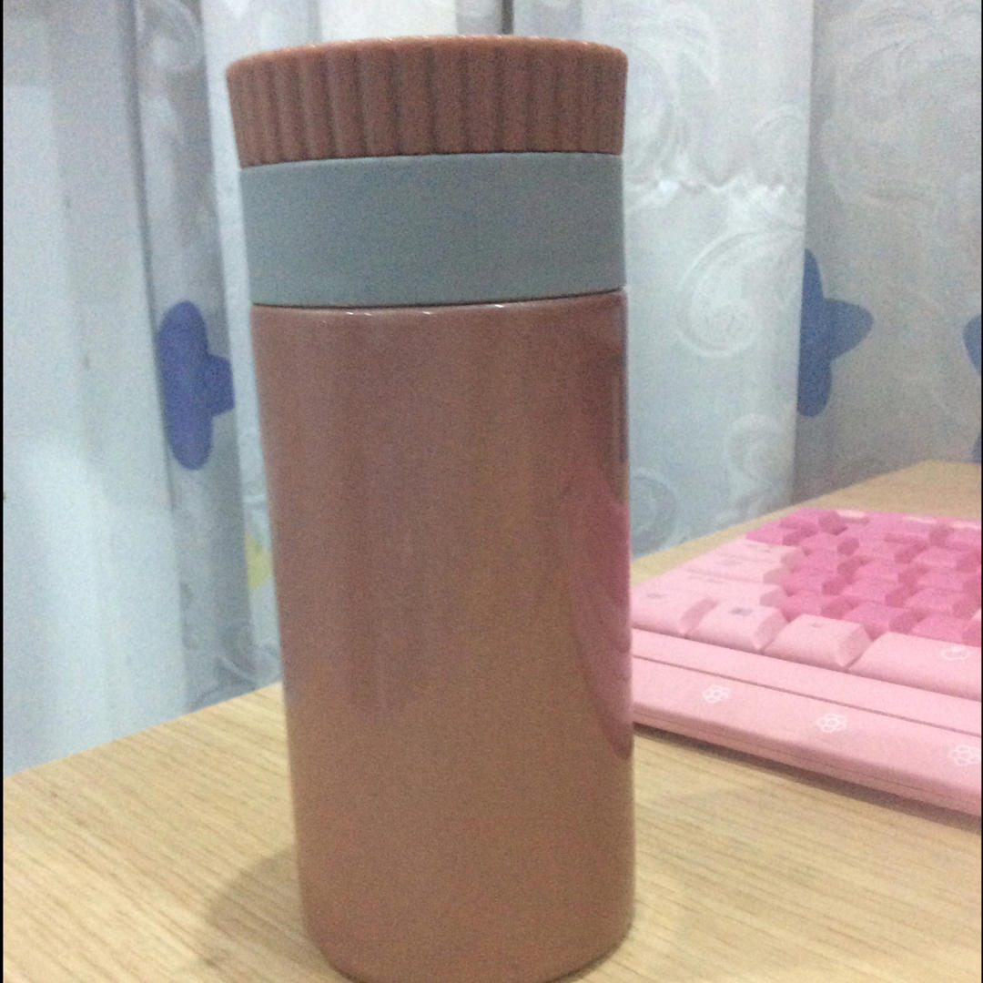 你的杯子里有什么？