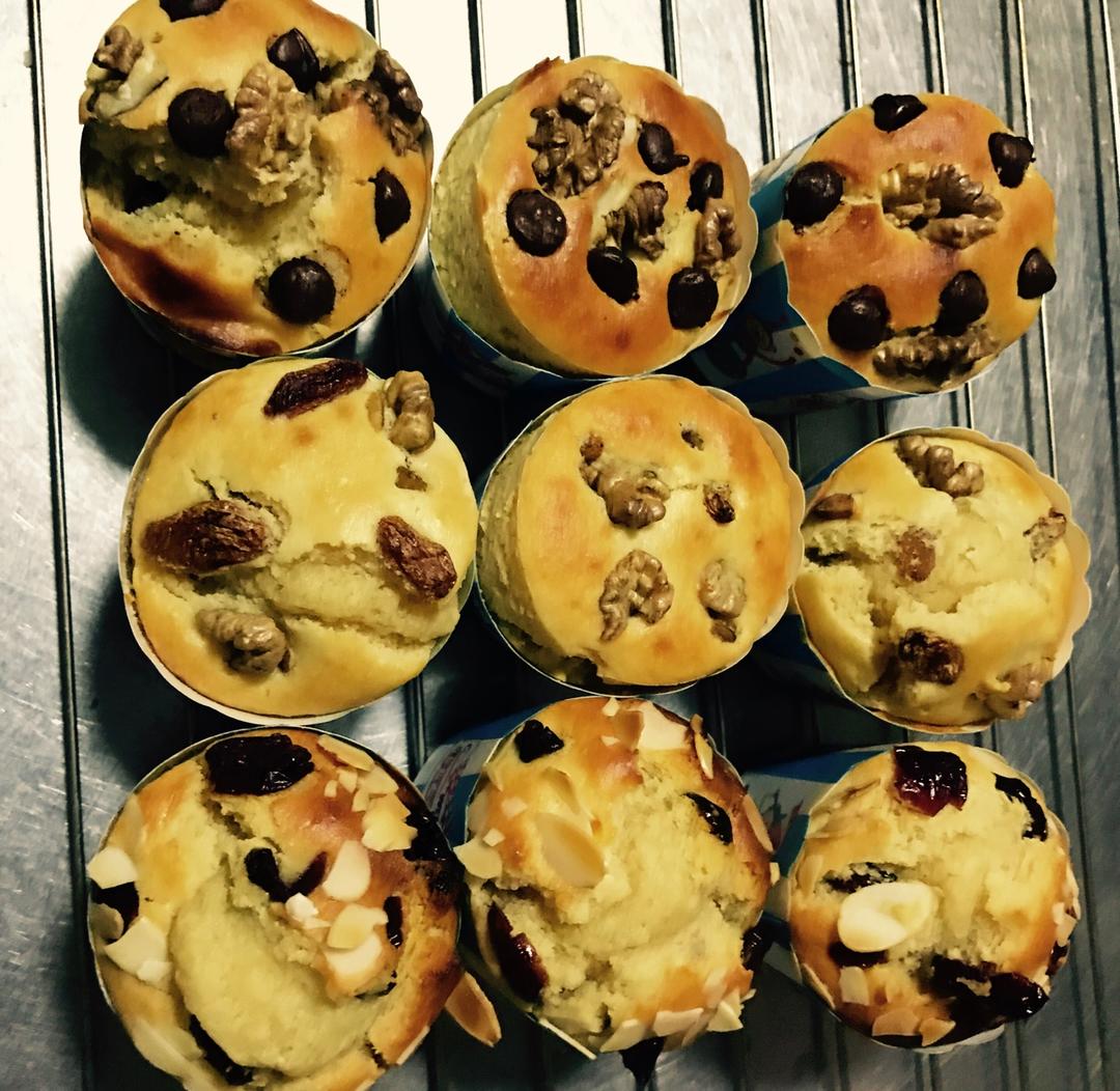 香气扑鼻的杏仁麦芬muffin