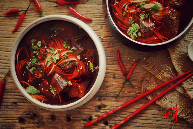 好吃到爆炸的川辣牛肉面的做法步骤图 Woody的承味 下厨房