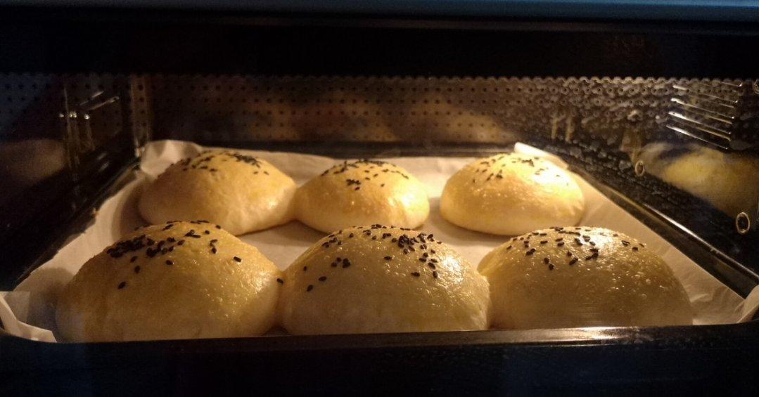 牛奶面包