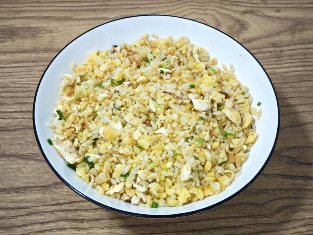 黄金蛋炒饭（阿伟版）的做法