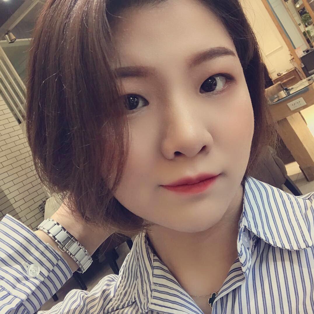 热爱生活的小马_