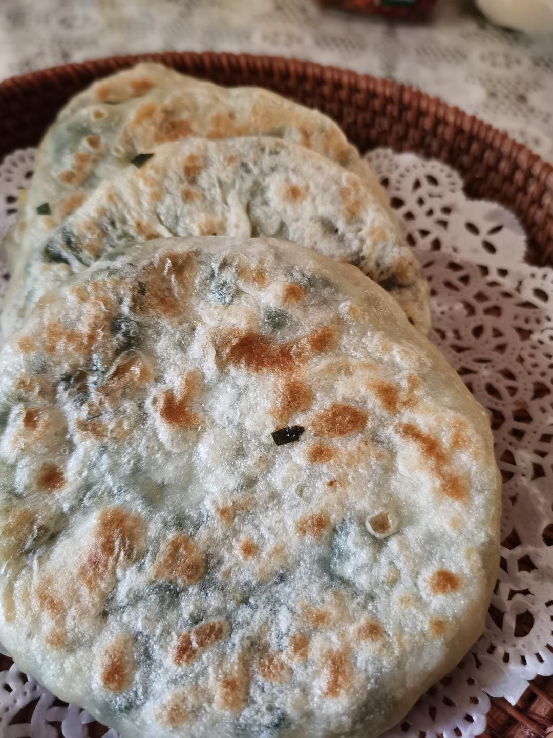 皮薄如纸的韭菜馅饼|免揉面法