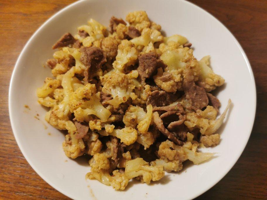 花菜炒肉片