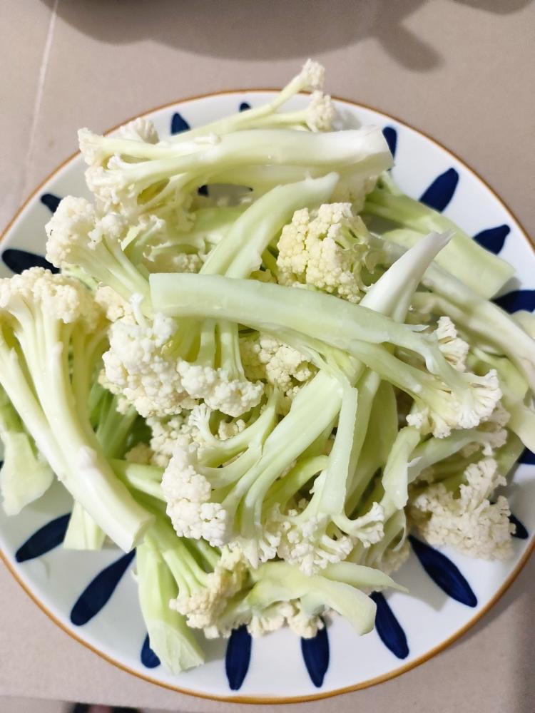 白灼白菜花的做法步骤图 白灼白菜花怎么做好吃 蓝贤忠tony 下厨房