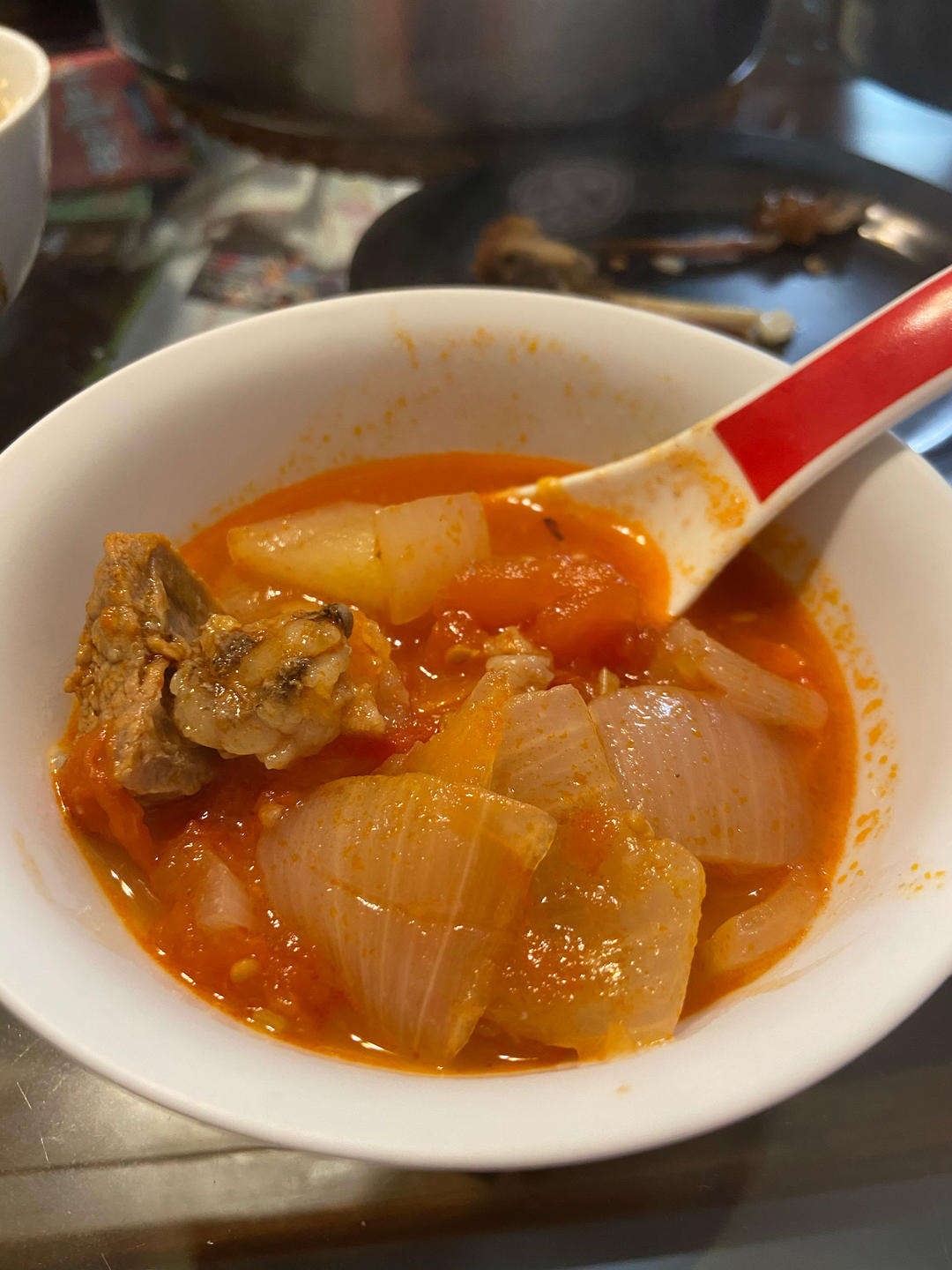 开胃「番茄牛脊骨汤」