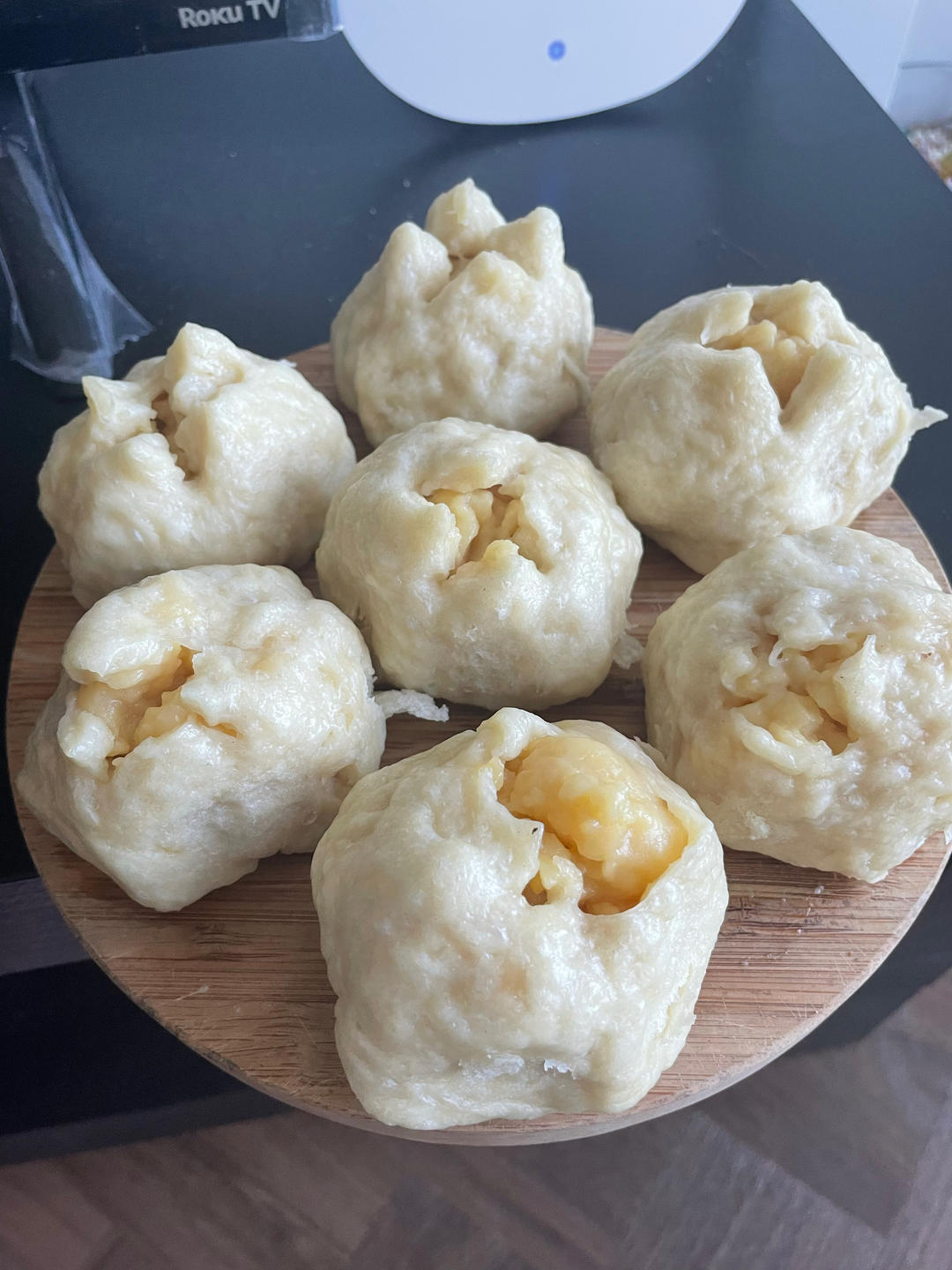 松软香甜的奶黄包，很快就可以搞定。
