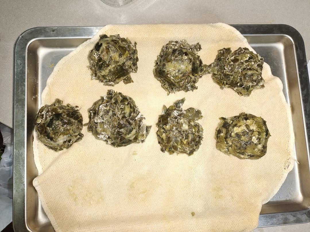 窝窝头（红薯叶子）