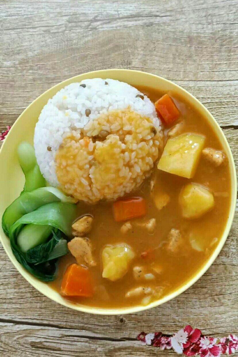 咖喱鸡肉饭