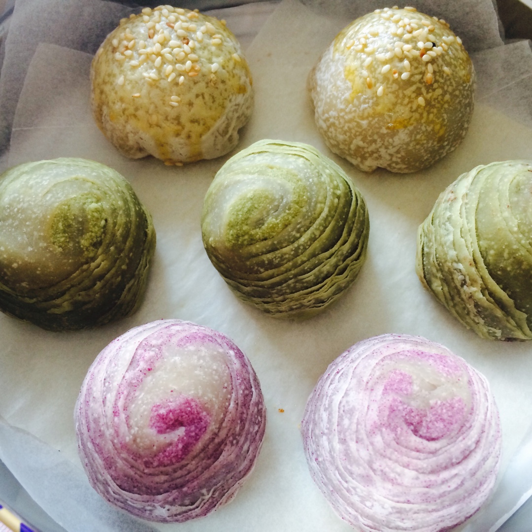 蛋黄酥~紫薯、抹茶、原味~花好月圆，中秋快乐~内附一次做六色蛋黄酥方法~