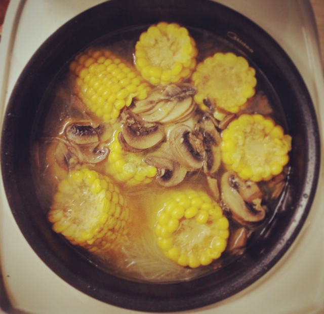 玉米海带鸡汤