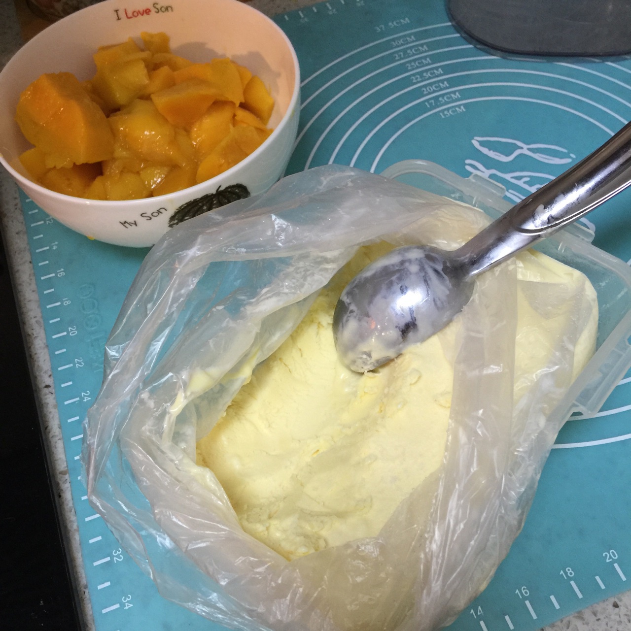 自制哈根达斯风味的冰淇淋