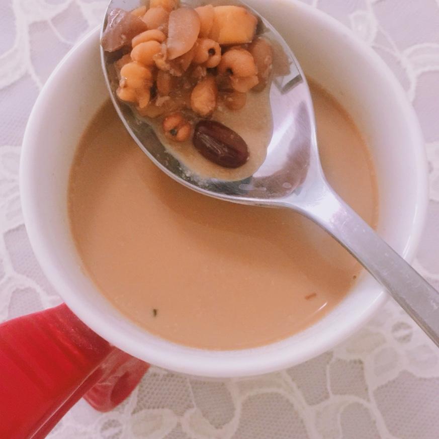 红豆栗子奶茶