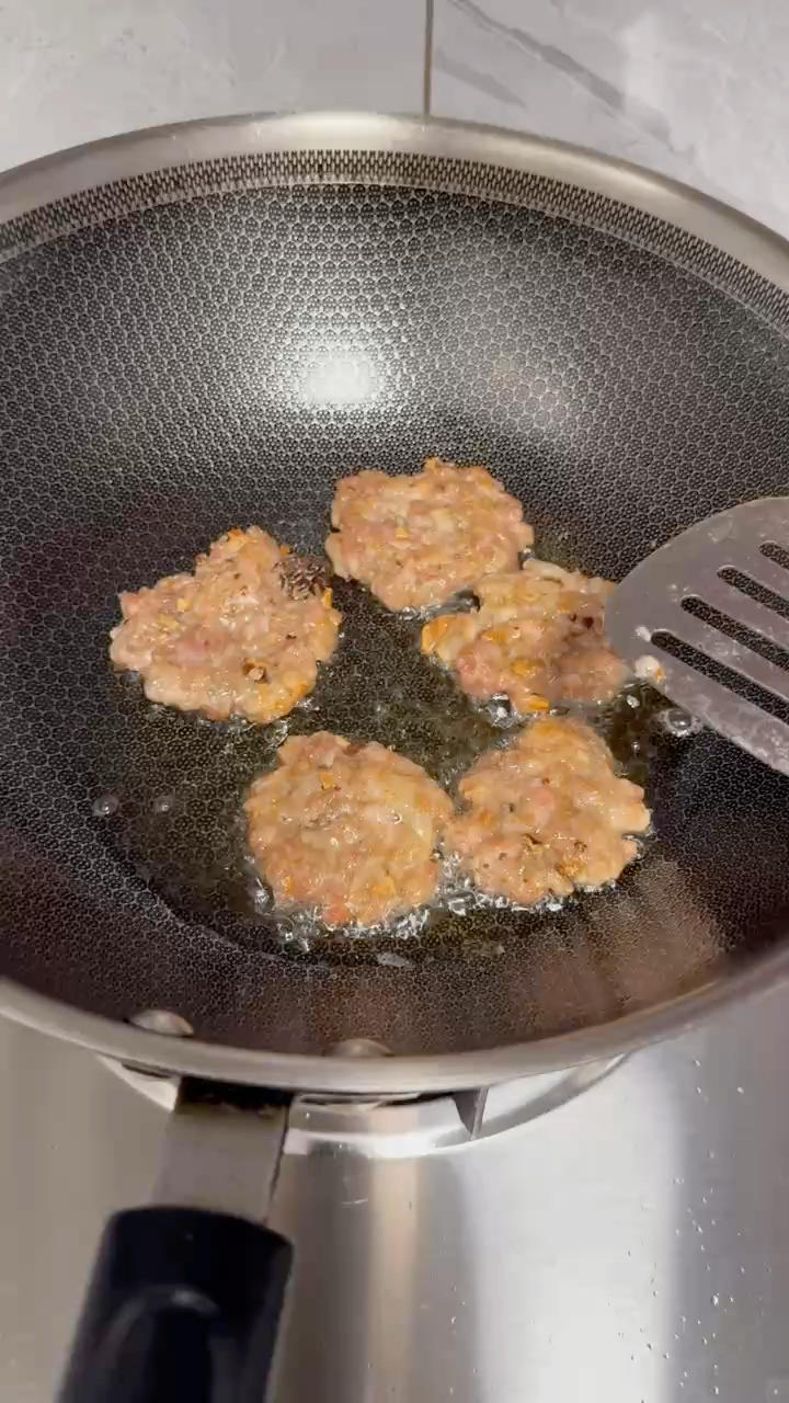 香煎香菇肉餅