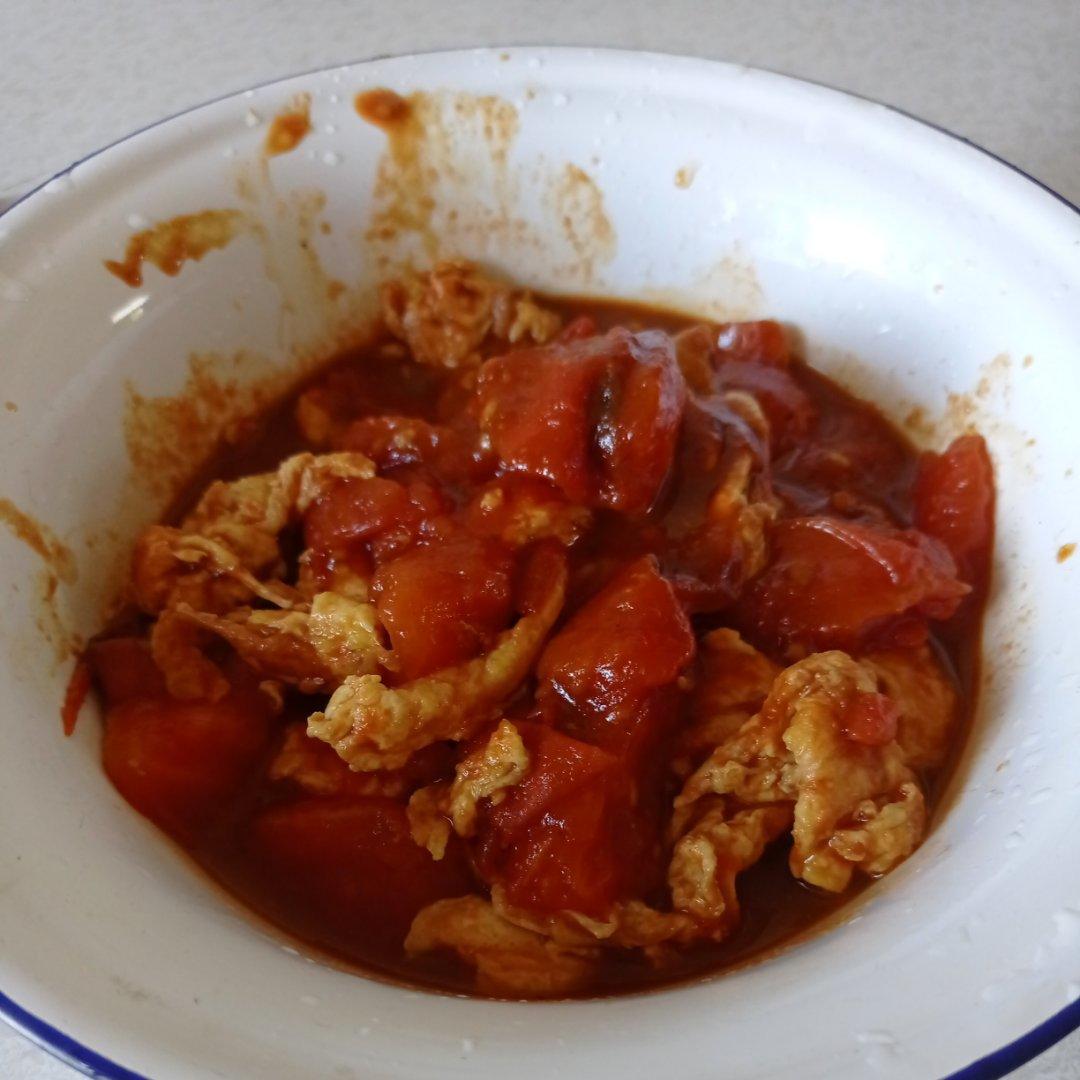 番茄炒鸡蛋（超浓的番茄味）