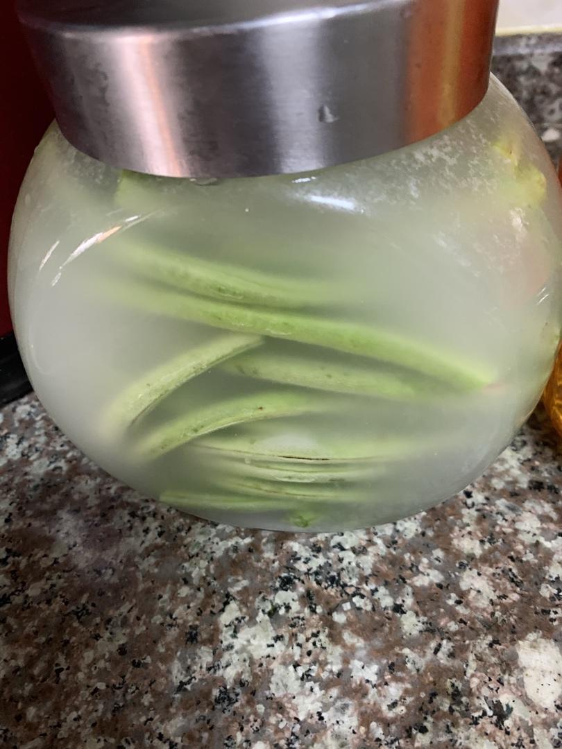 自制酸豆角（史上最简单三天完成）