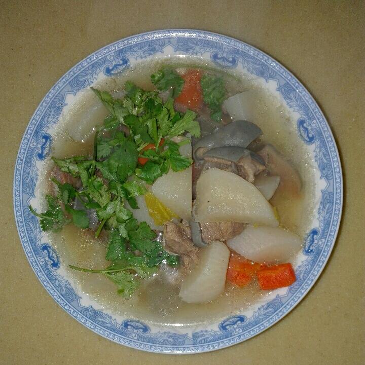 羊肉萝卜汤