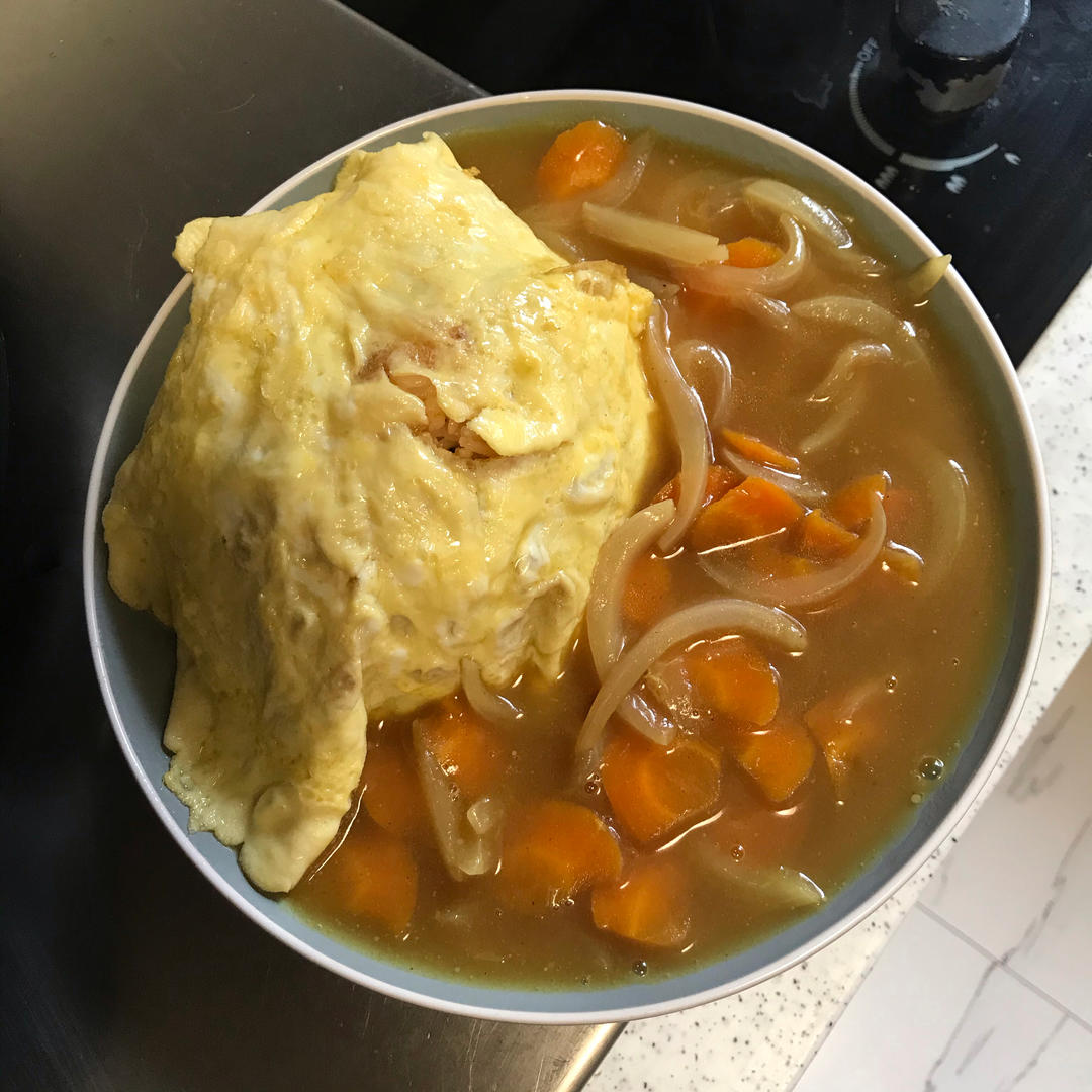 咖喱蛋包饭