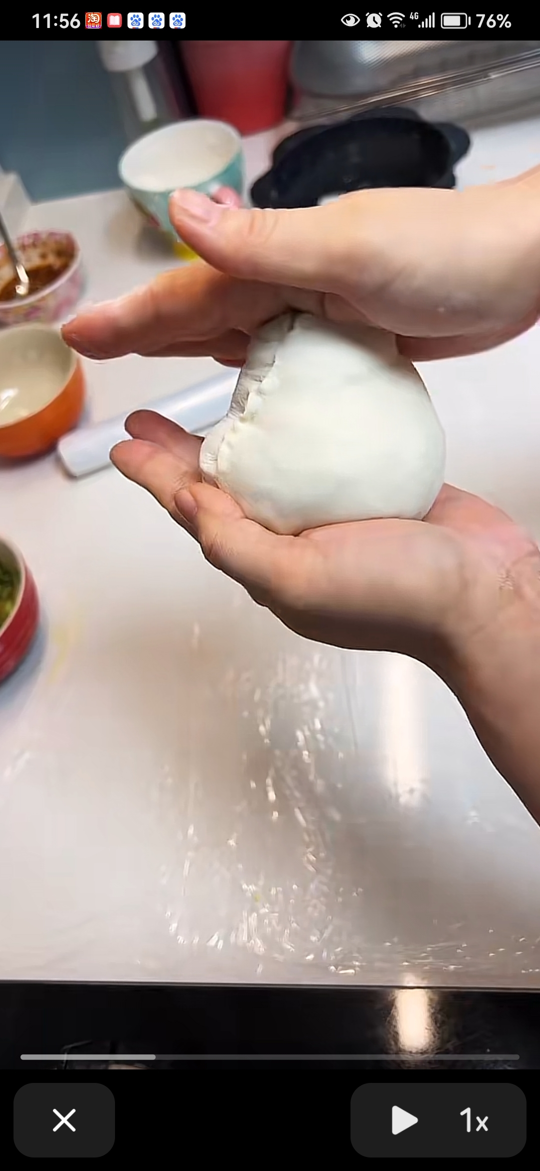 葱油烧饼   葱油饼   奶香饼  上海葱油饼  面   配菜   葱花饼  各种烙饼 炝汤面   面   懒人葱花饼  麻将烧饼豆腐脑  葱油肉饼的做法 步骤12