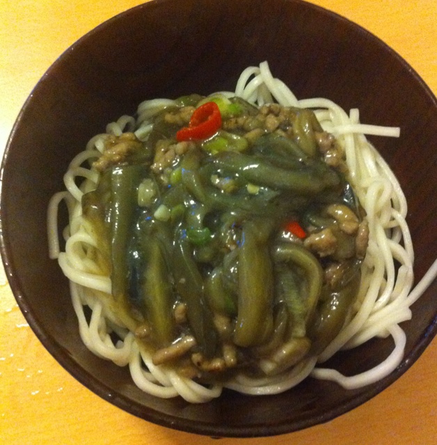 茄子肉丁打卤面