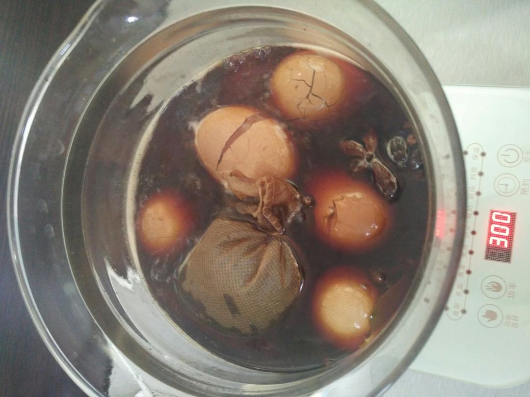 电饭煲煮五香茶叶蛋