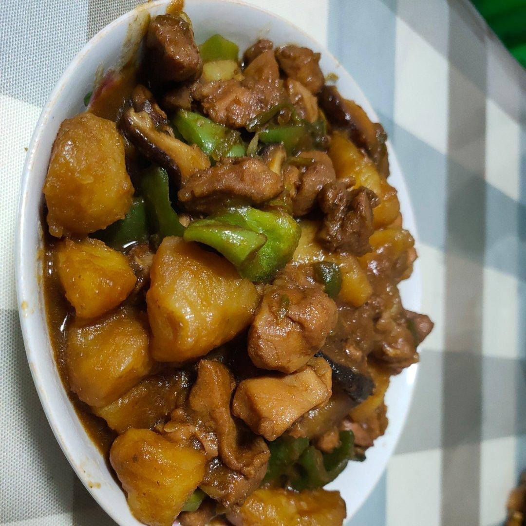 土豆香菇炖鸡腿
