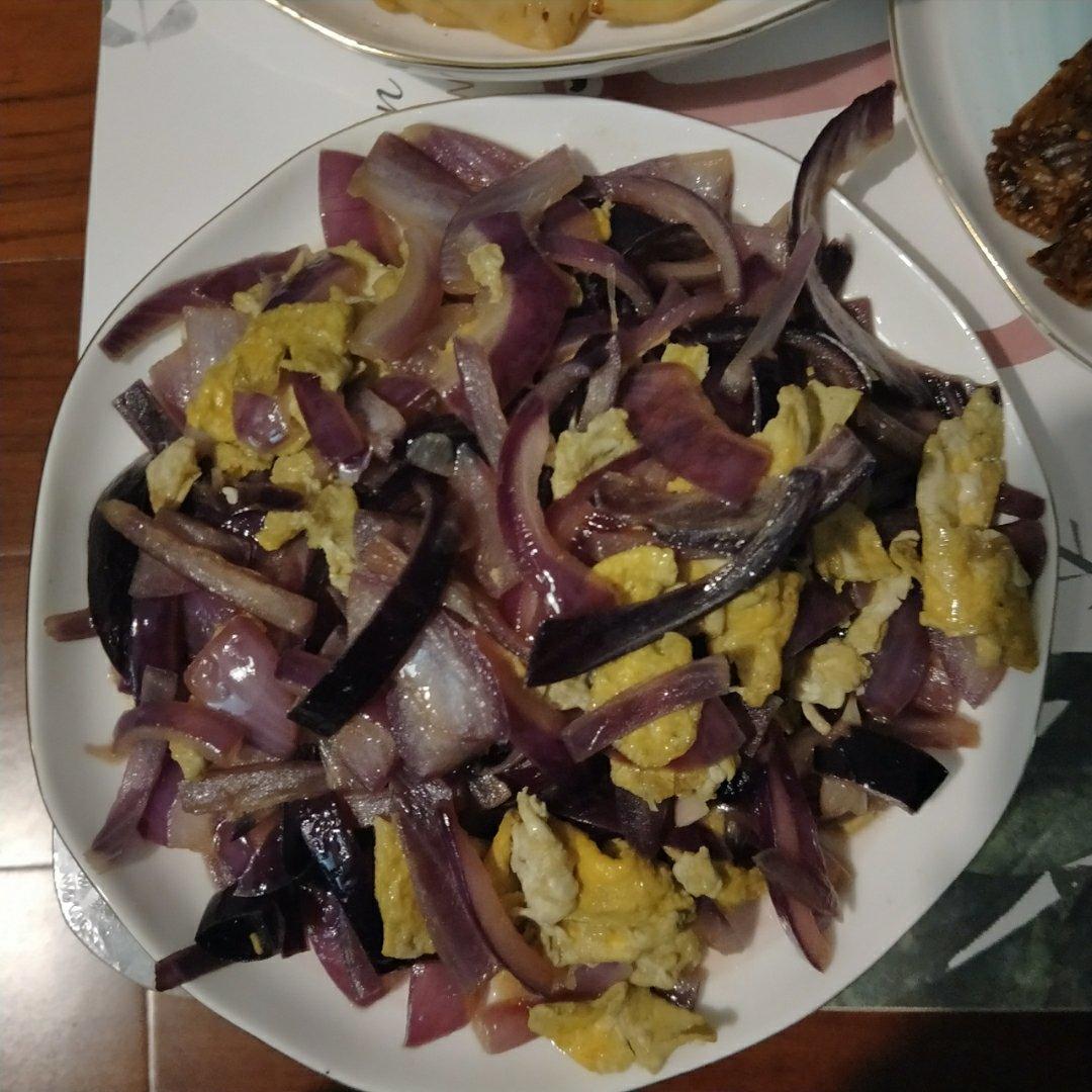 洋葱炒鸡蛋