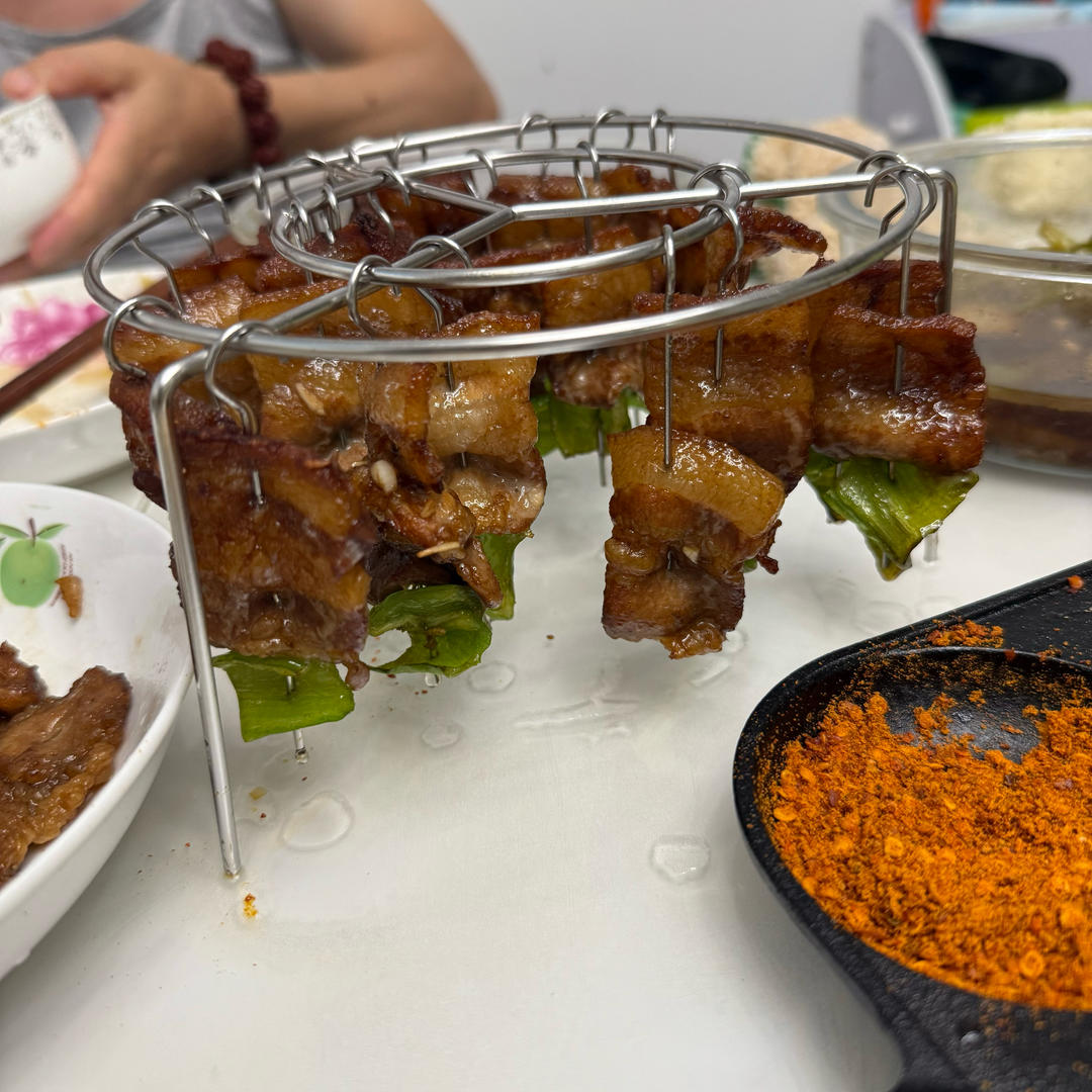 秘制孜然烤五花肉，香辣过瘾！好吃到舔手指